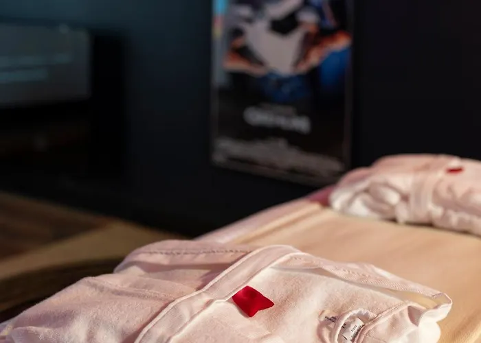 Cinema De Gamme Avec Balneotherapie Διαμέρισμα Νανσύ